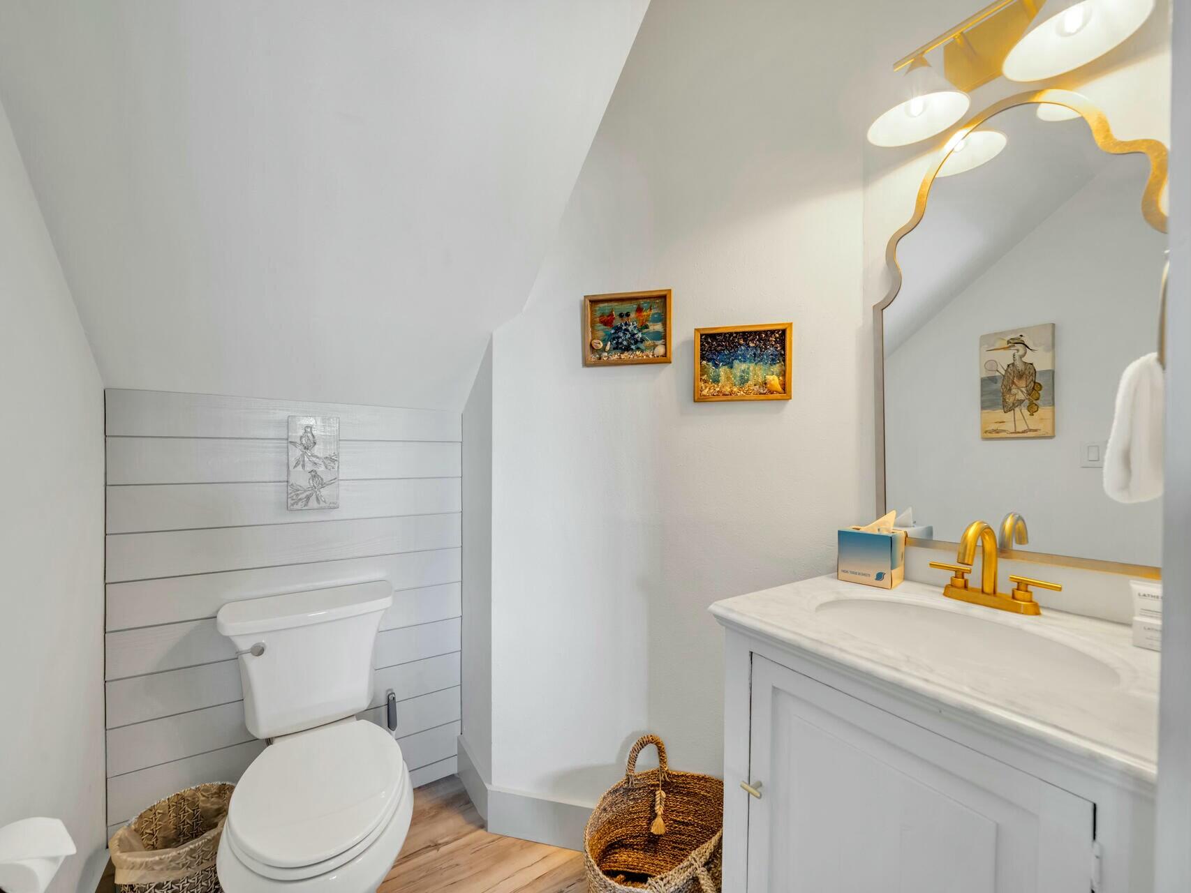 TURNBERRY VILLAS CONDO - Residential