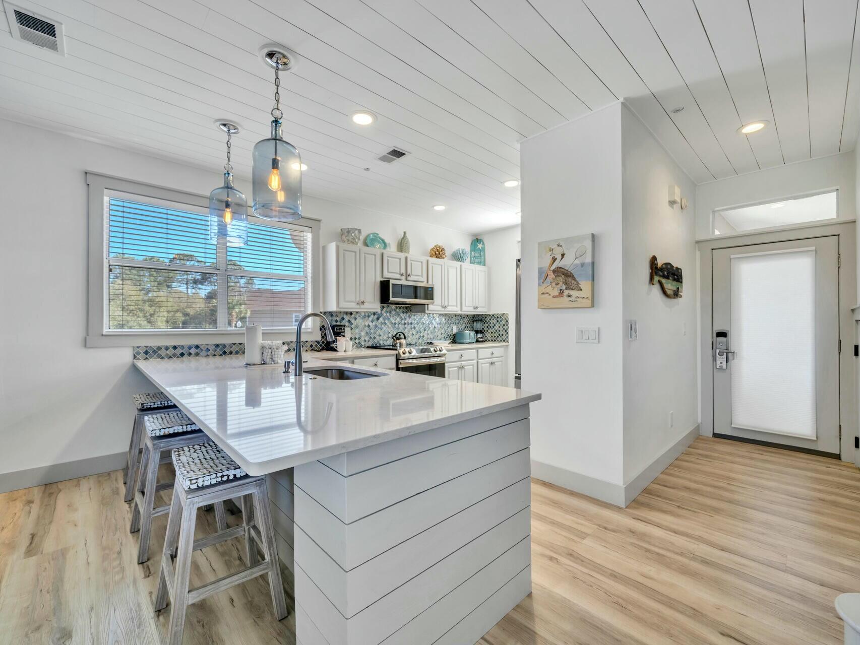 TURNBERRY VILLAS CONDO - Residential