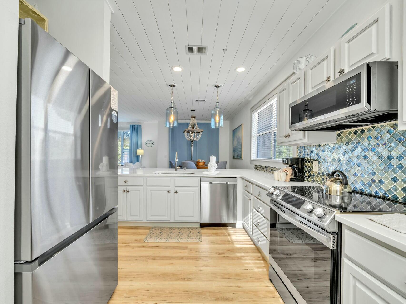 TURNBERRY VILLAS CONDO - Residential