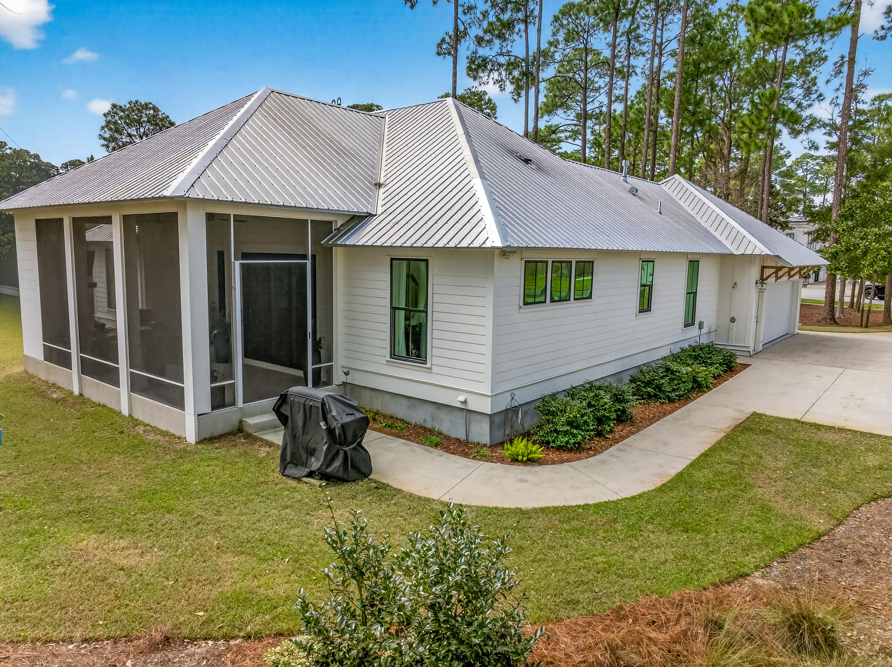 DRIFTWOOD ESTATES - Residential