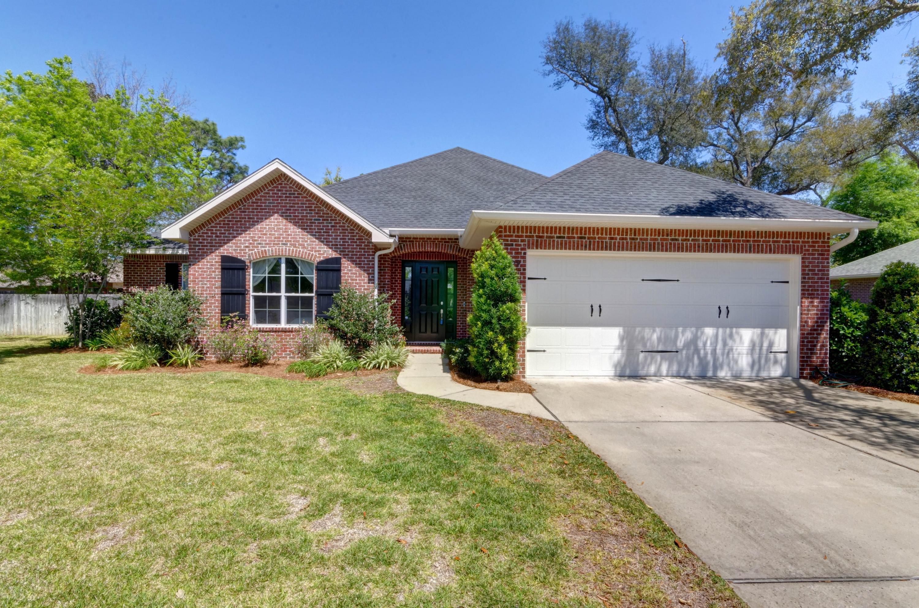 MAGNOLIA WOODS - Residential