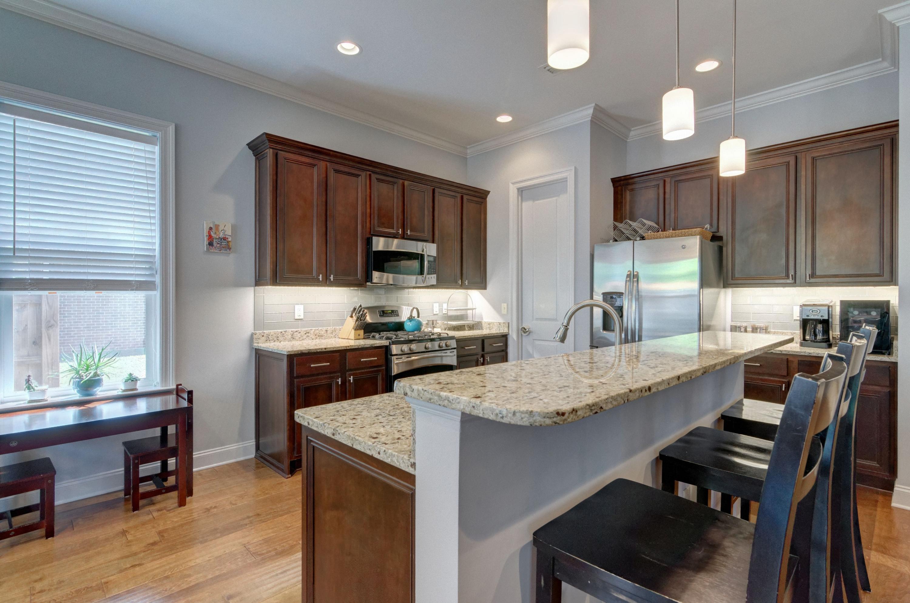 MAGNOLIA WOODS - Residential