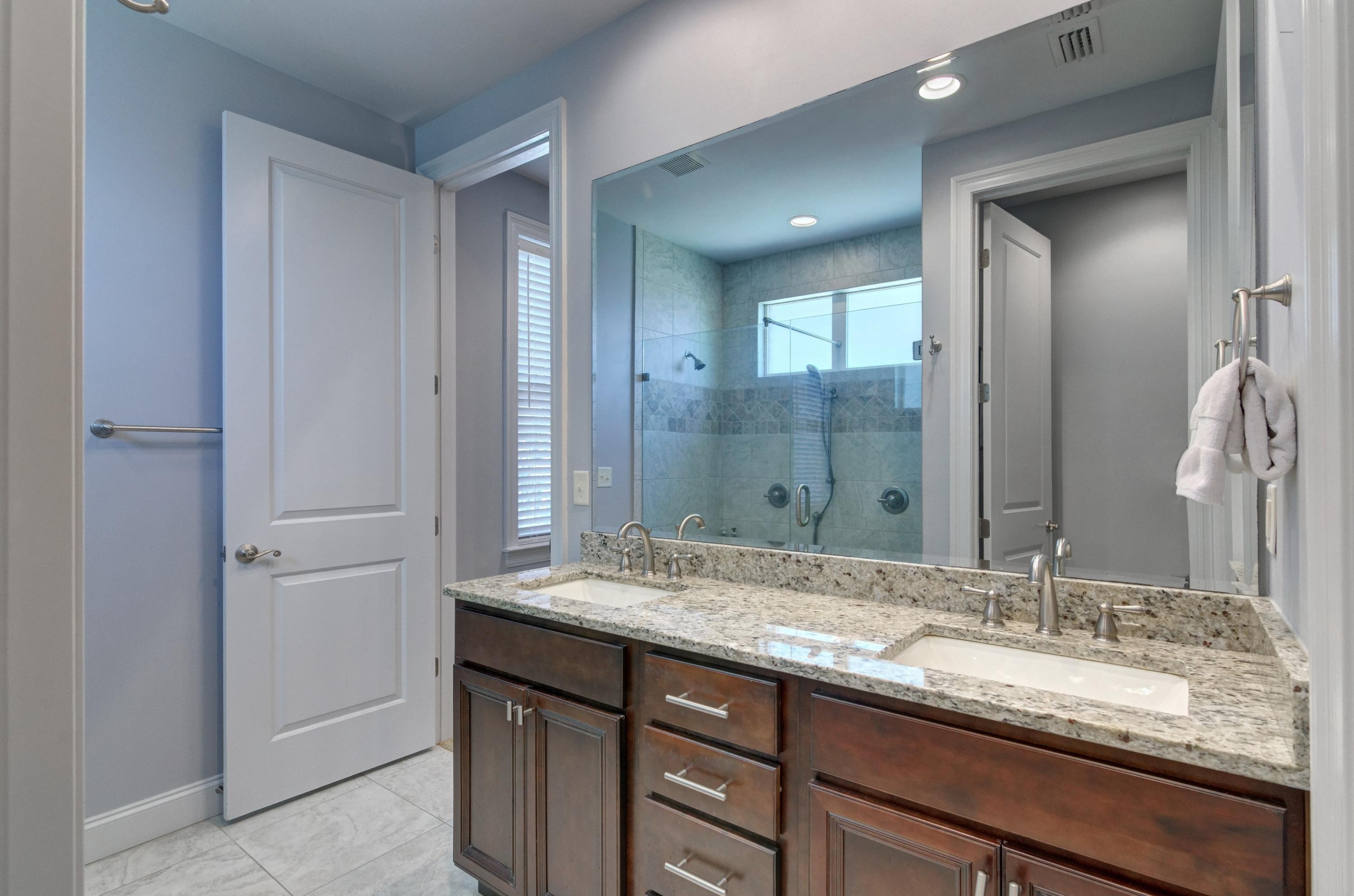 MAGNOLIA WOODS - Residential