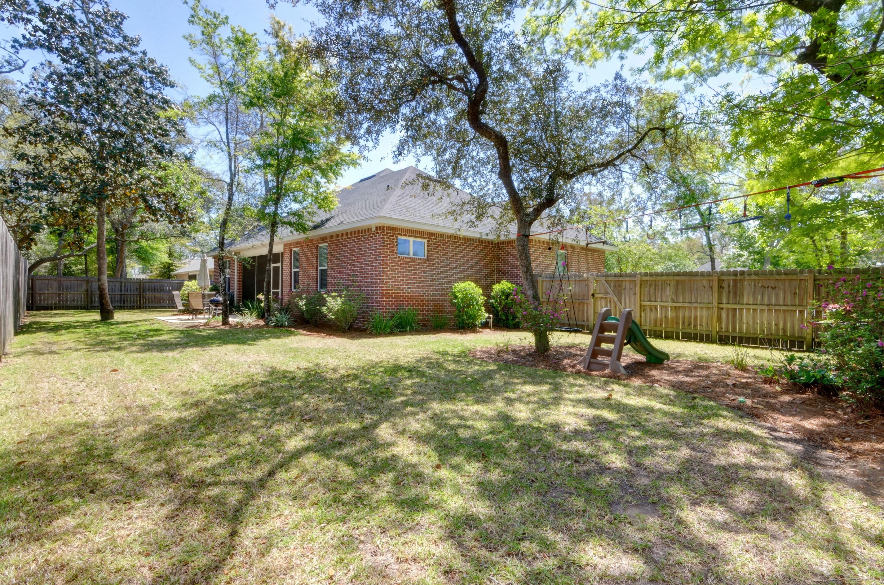 MAGNOLIA WOODS - Residential