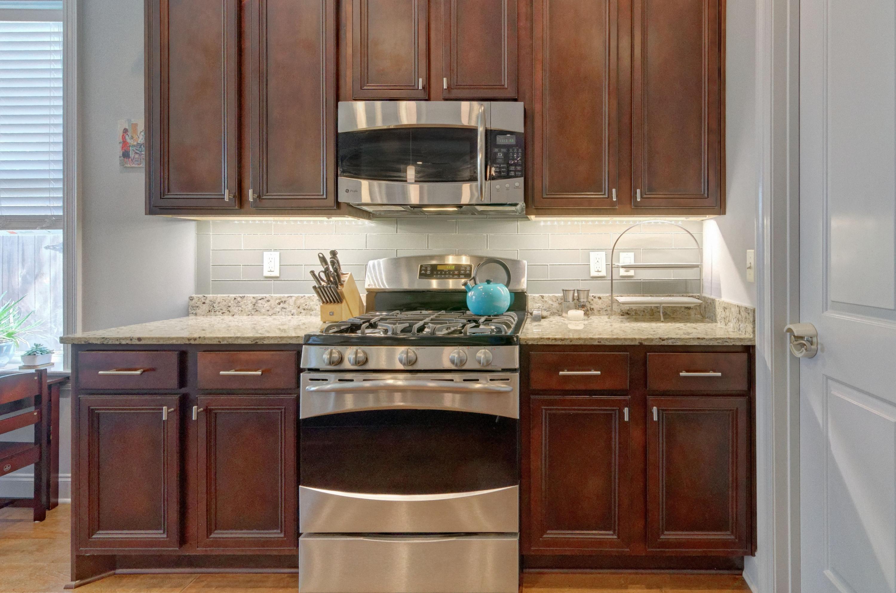 MAGNOLIA WOODS - Residential