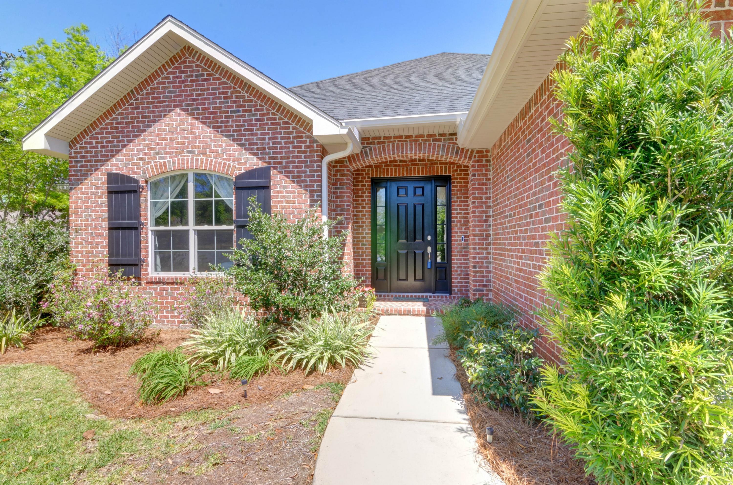 MAGNOLIA WOODS - Residential