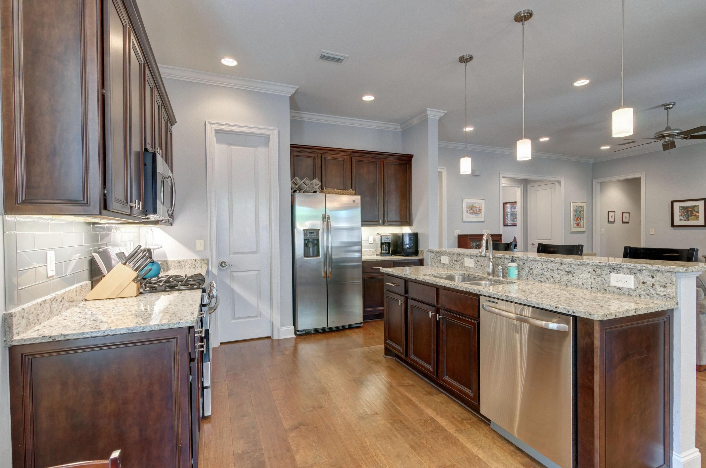 MAGNOLIA WOODS - Residential