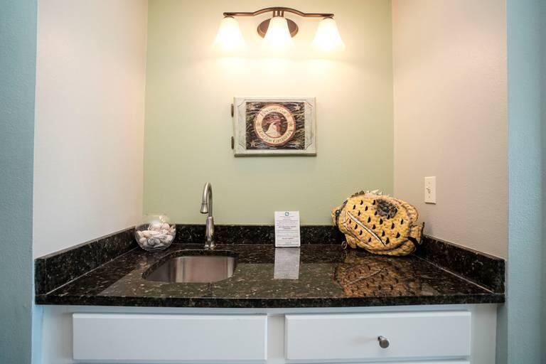 CALYPSO RESORT & TOWERS - Residential