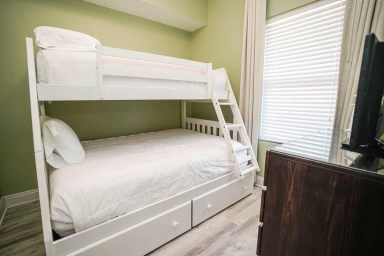 CALYPSO RESORT & TOWERS - Residential