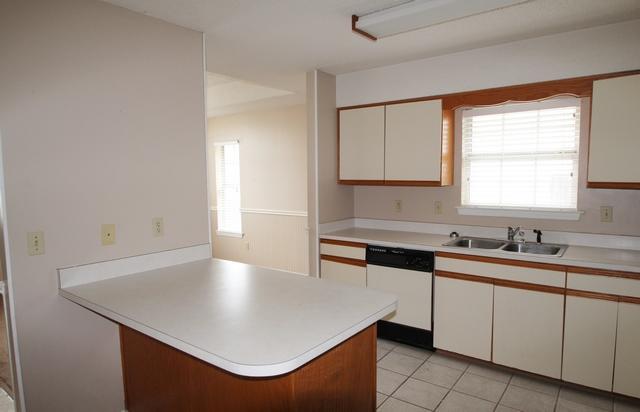 WOODLAND PARK ESTATES - Residential