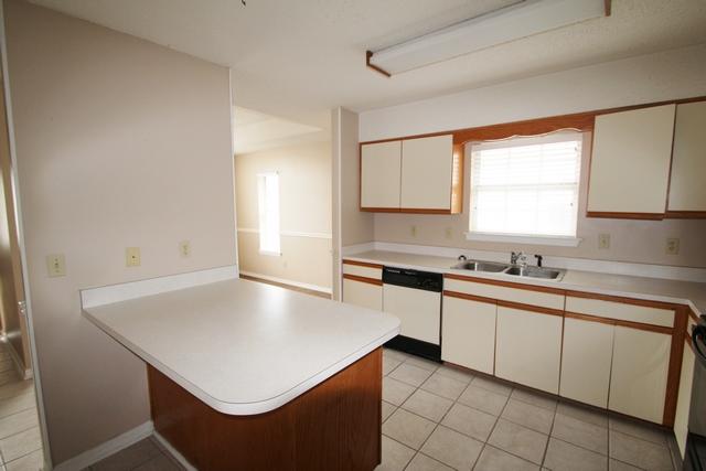 WOODLAND PARK ESTATES - Residential