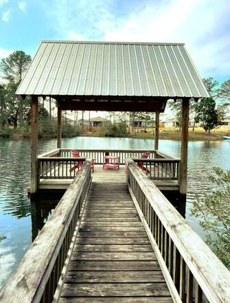 LAGRANGE LANDING - Land