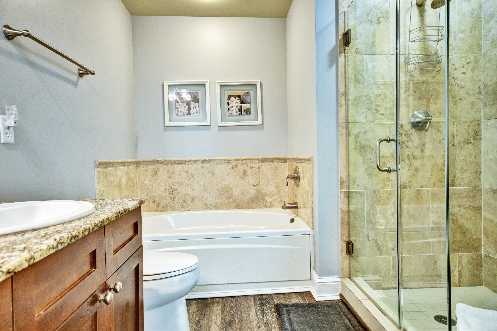 Aqua Beachside Resort - Residential