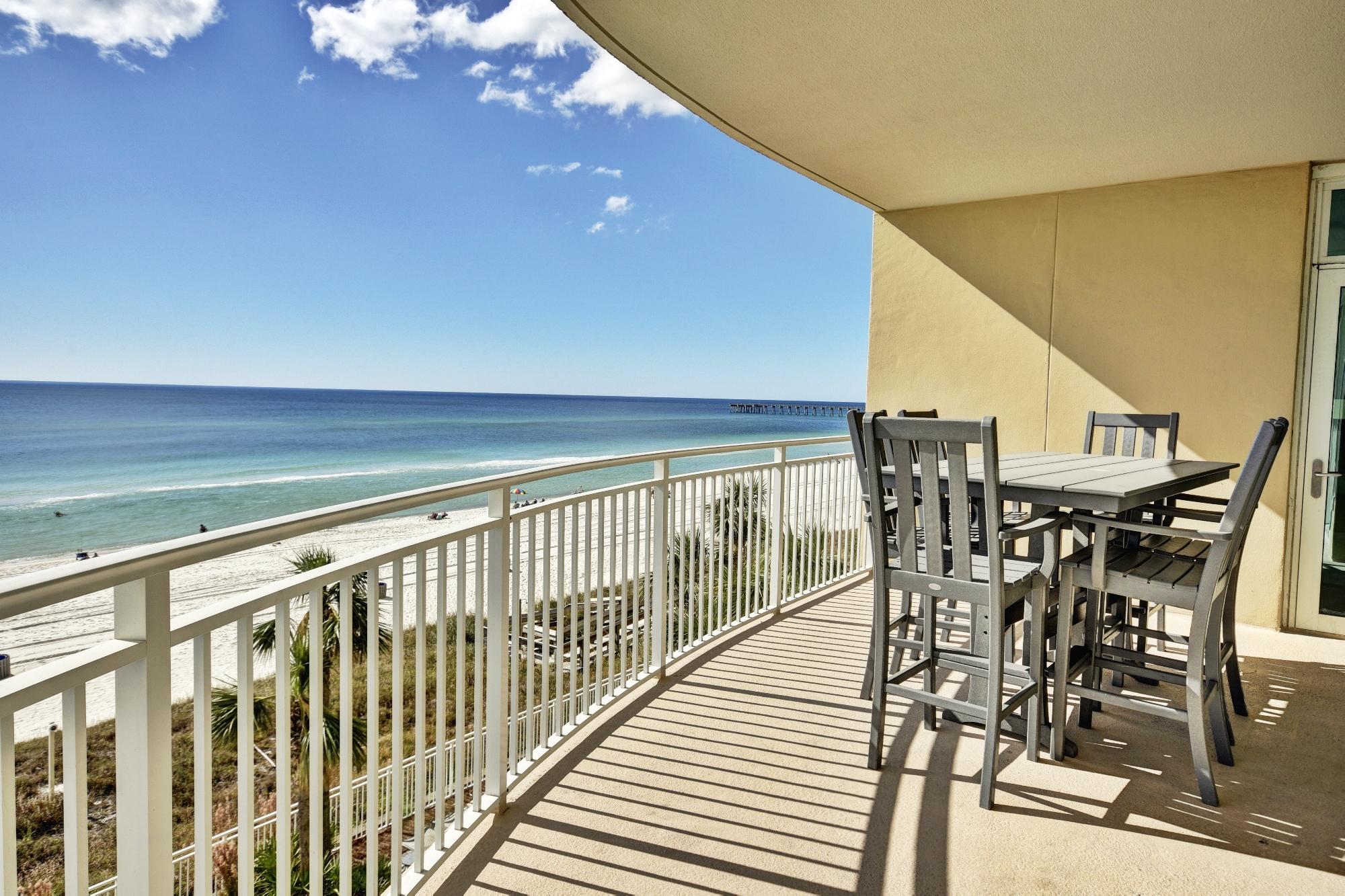 Aqua Beachside Resort - Residential