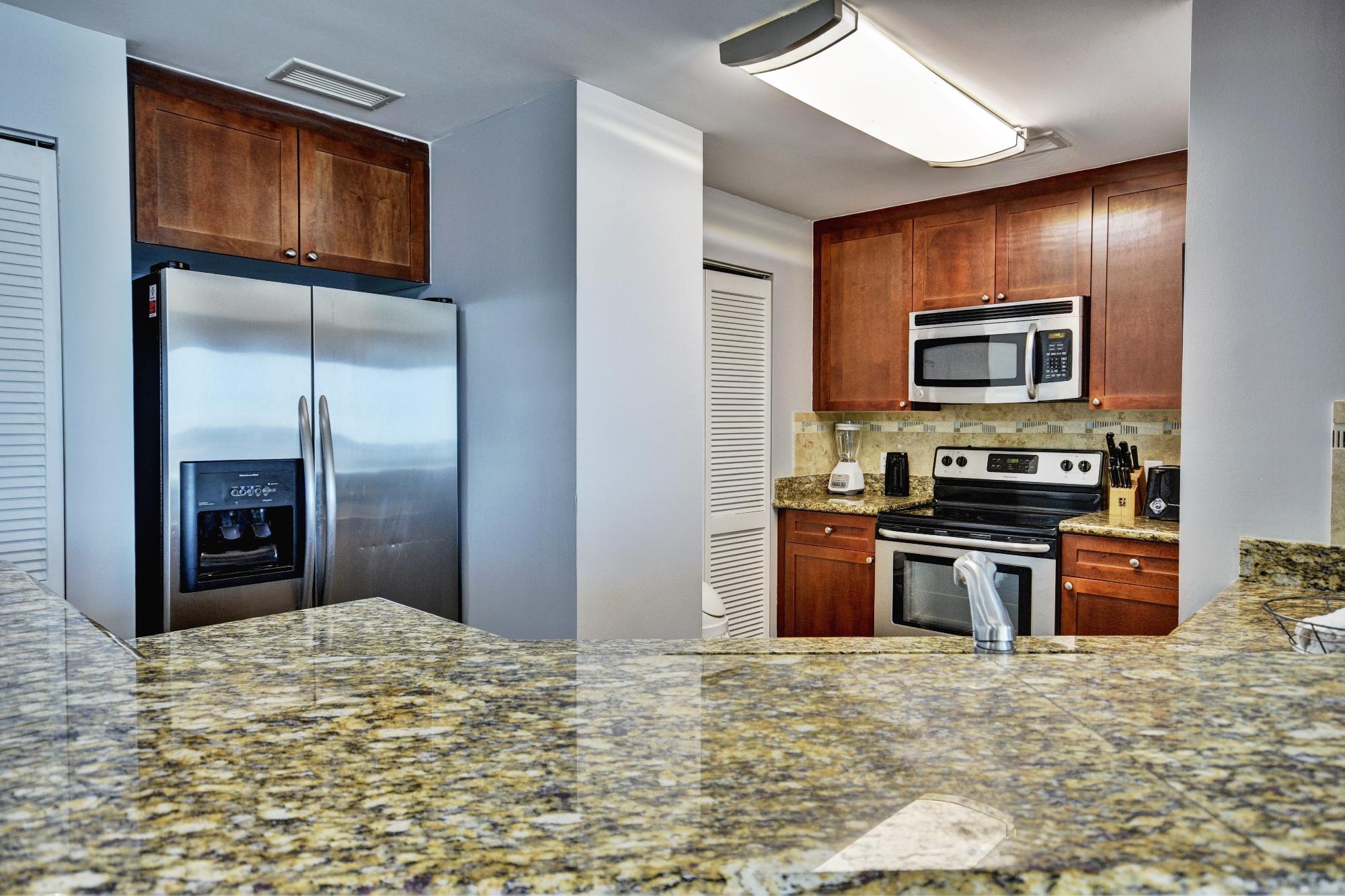 Aqua Beachside Resort - Residential