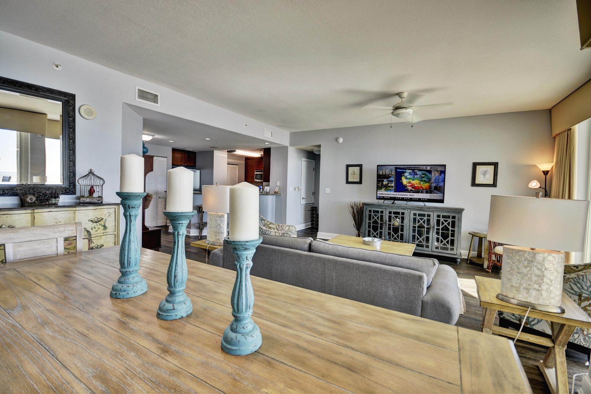 Aqua Beachside Resort - Residential