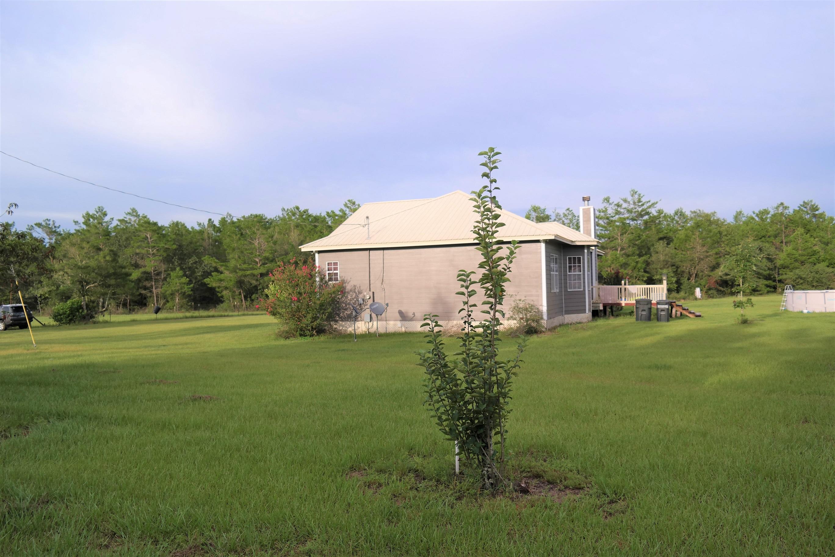 MEETS AND BONDS - Residential