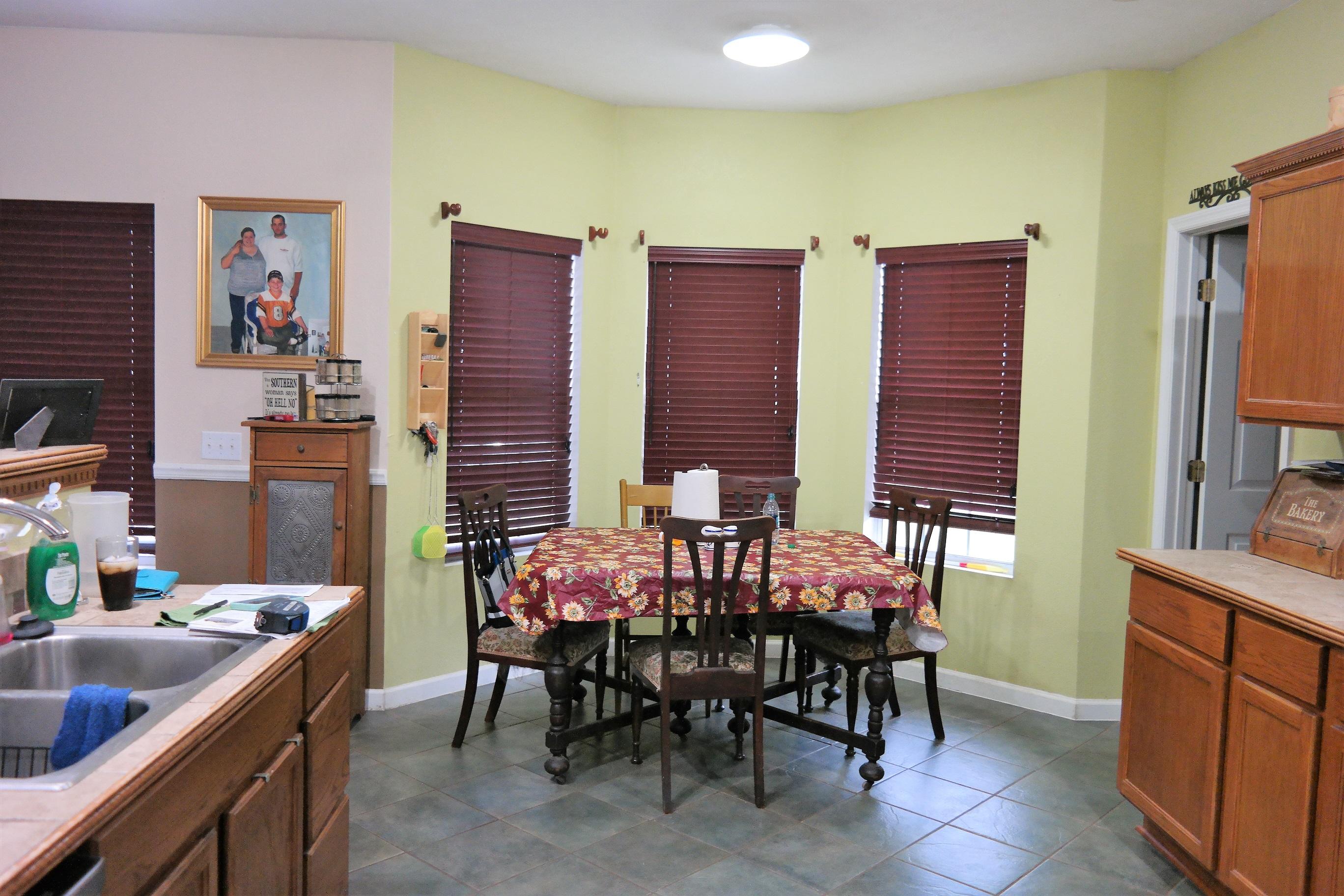 MEETS AND BONDS - Residential