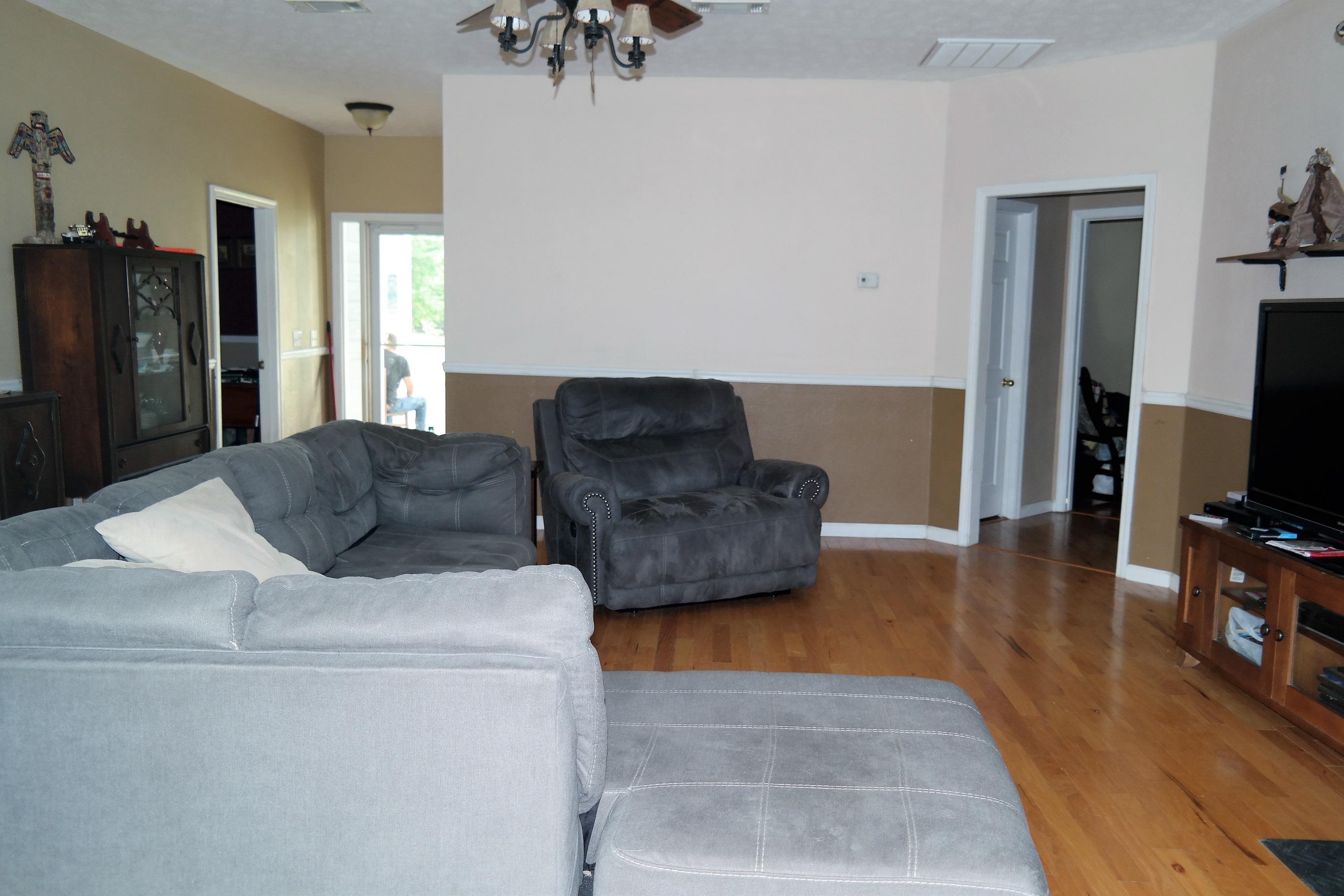 MEETS AND BONDS - Residential