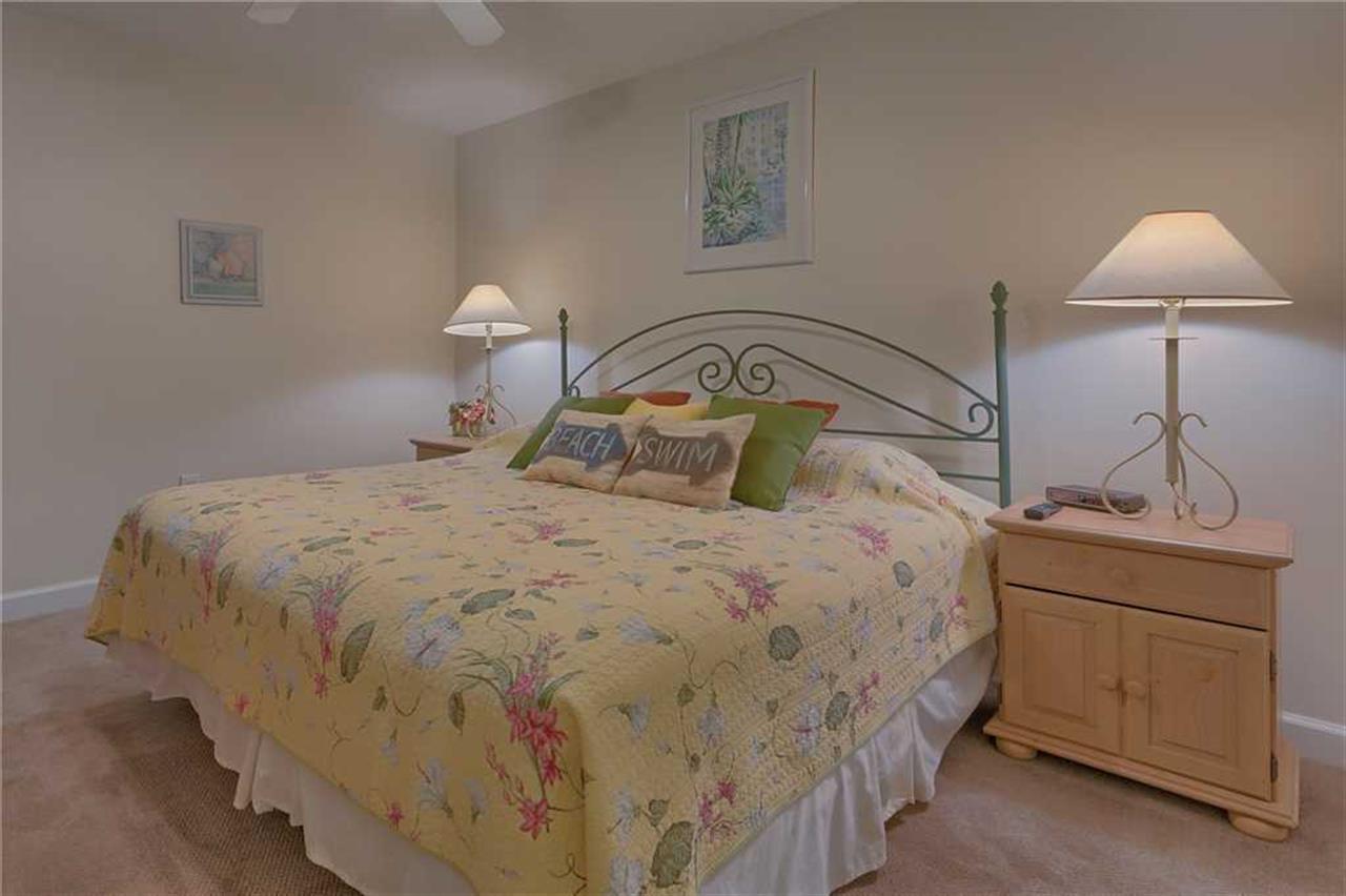 JETTY EAST CONDO - Residential