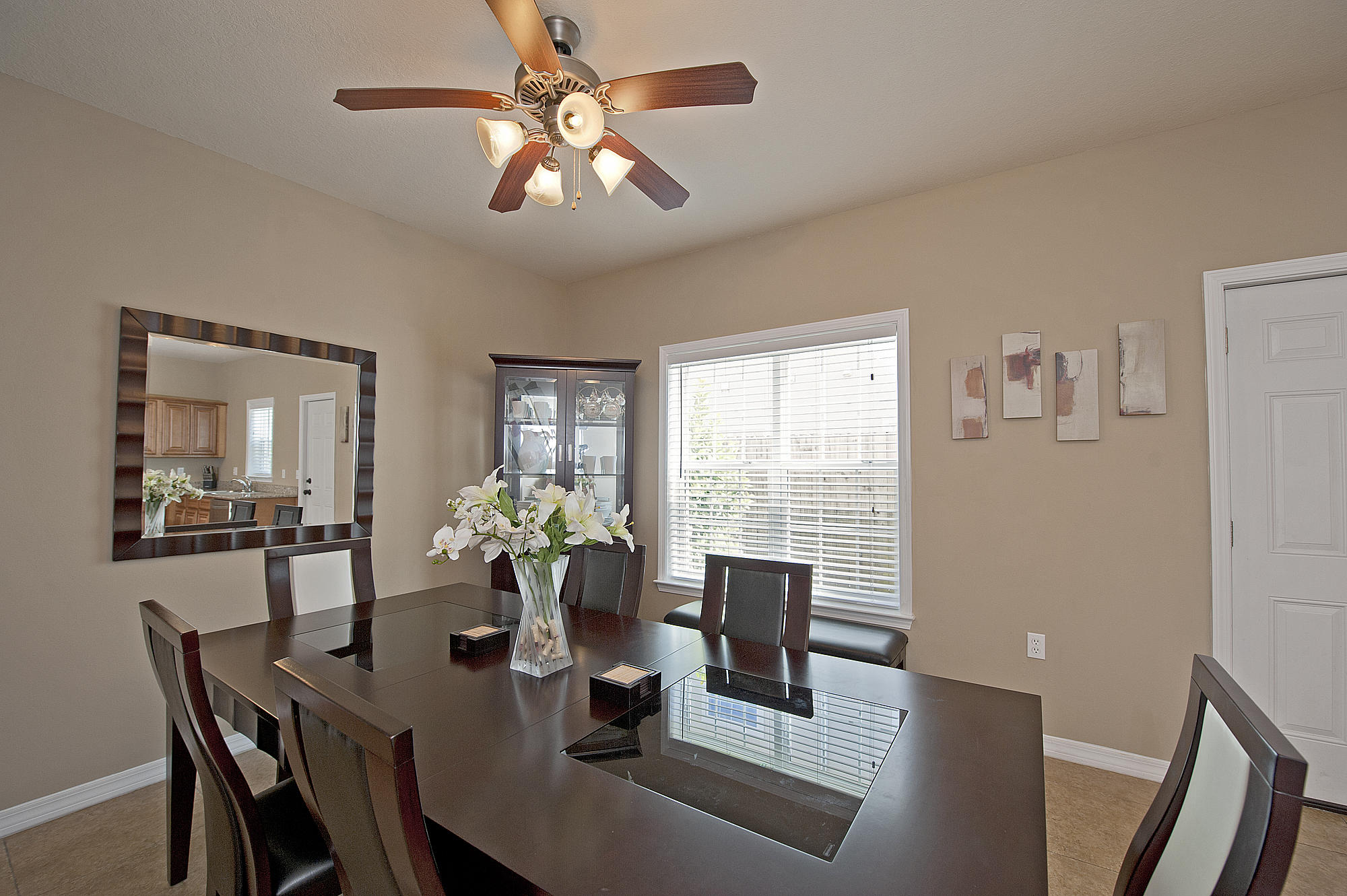 MERIDIAN SQUARE T/H - Residential