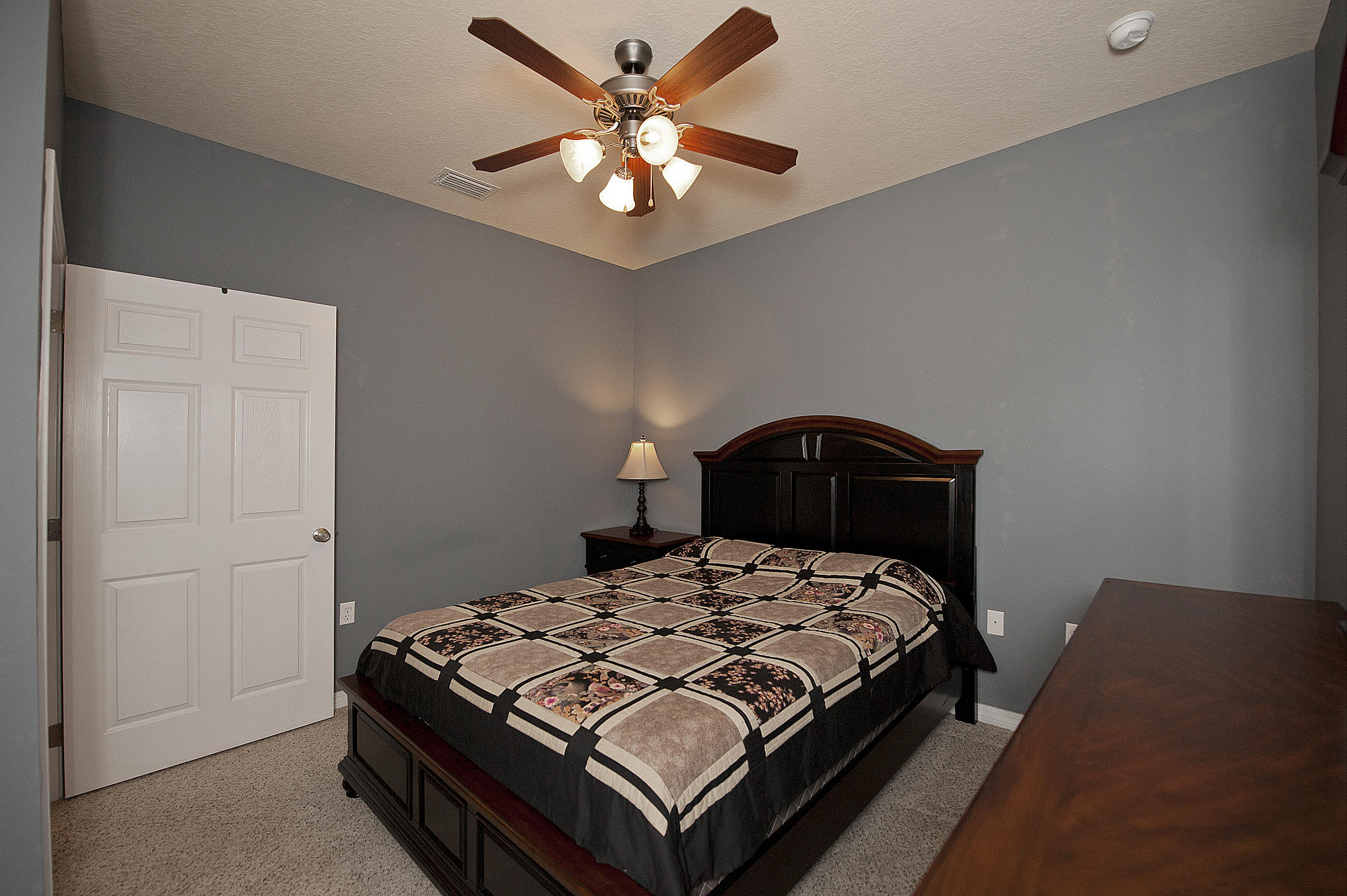 MERIDIAN SQUARE T/H - Residential