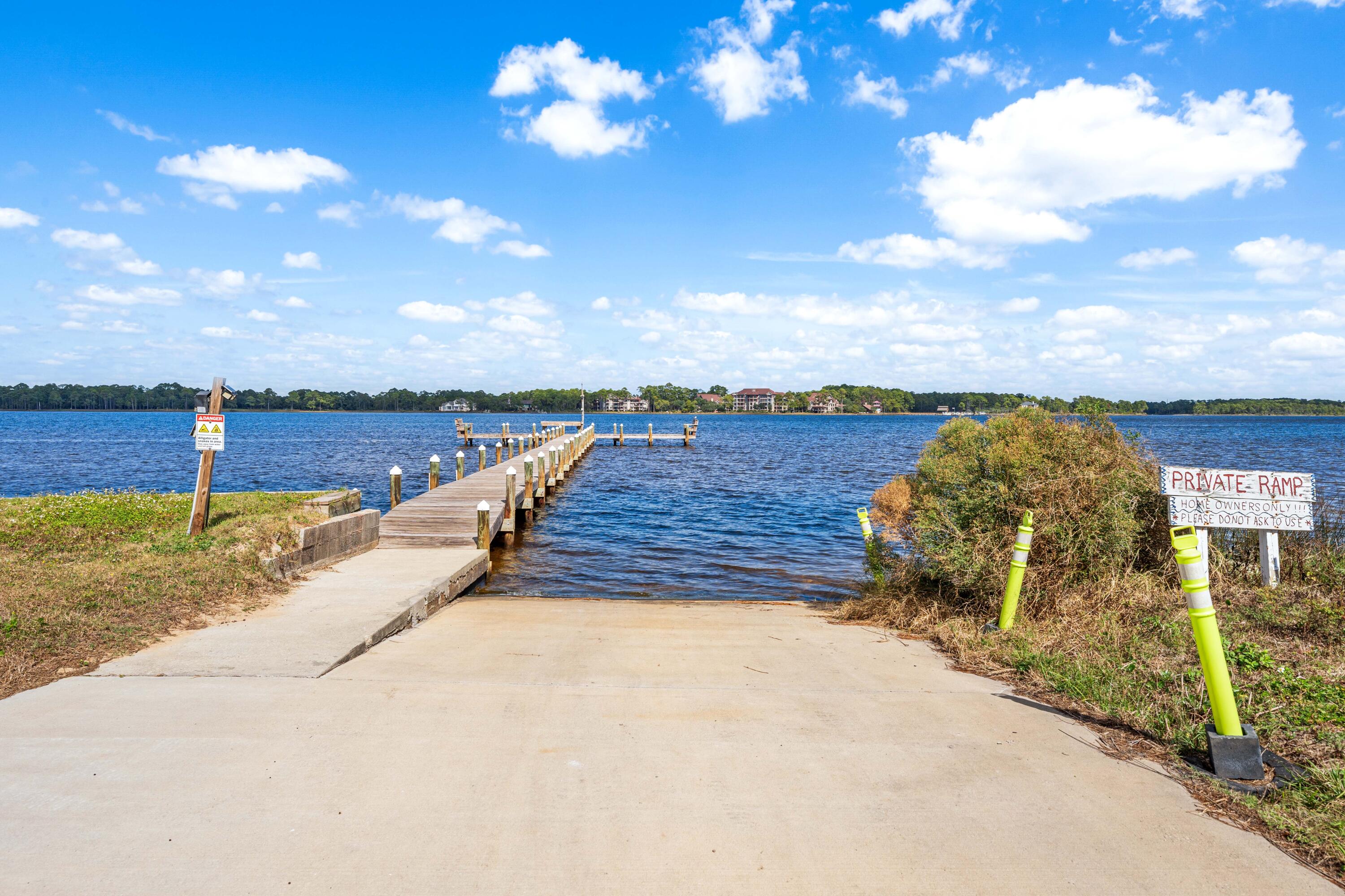 PIRATES COVE INLET CONDO - Residential