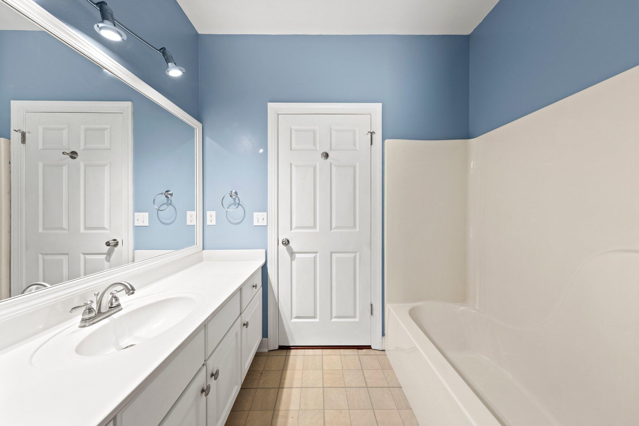 CROSSINGS AT BLUEWATER BAY - Residential