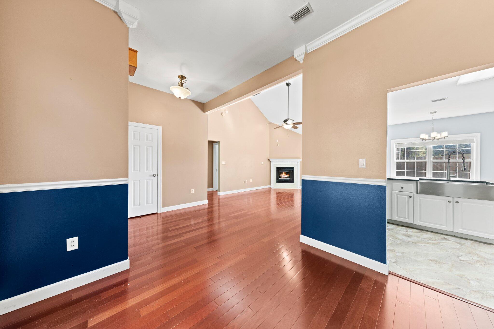 CROSSINGS AT BLUEWATER BAY - Residential