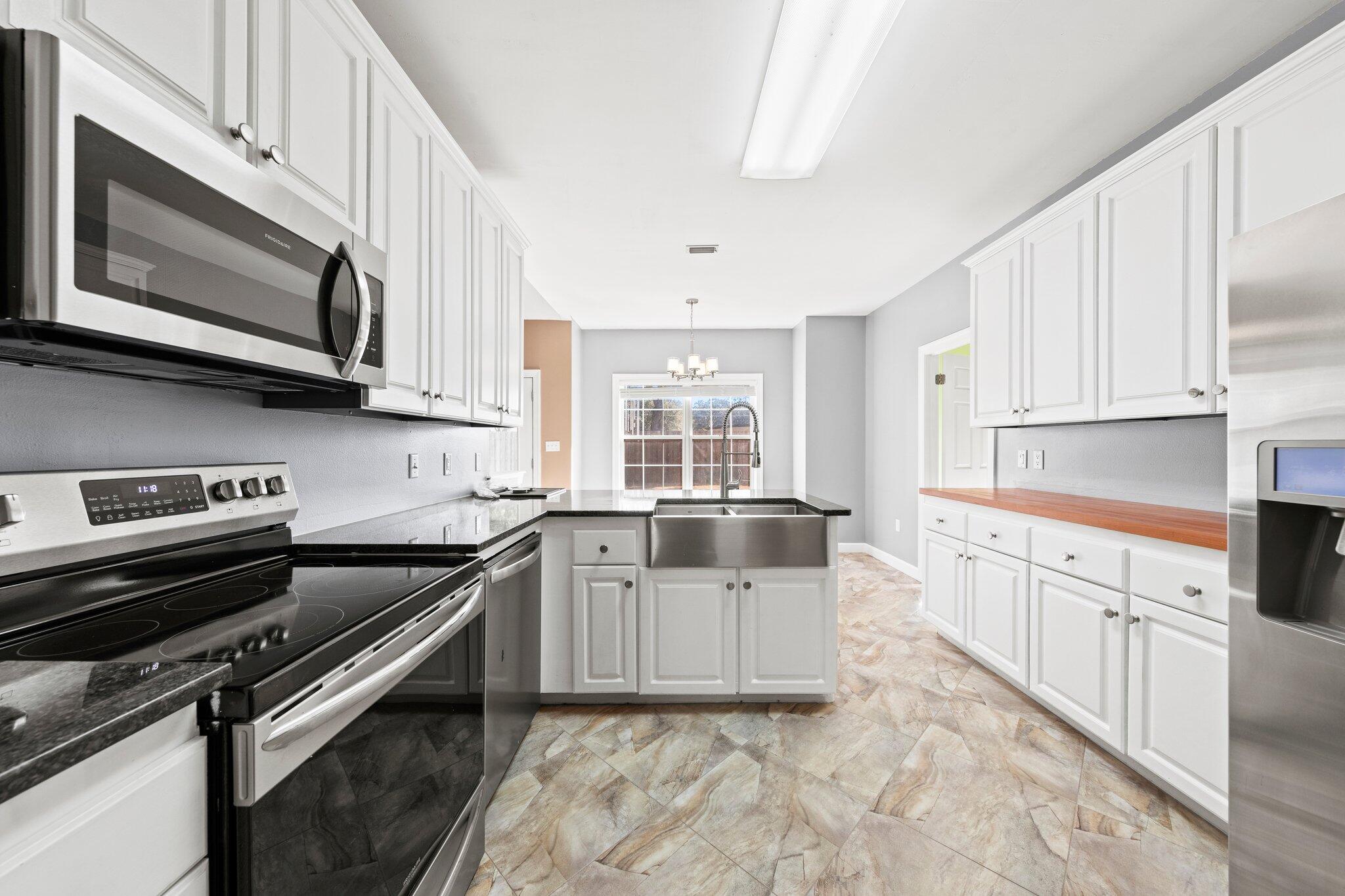 CROSSINGS AT BLUEWATER BAY - Residential