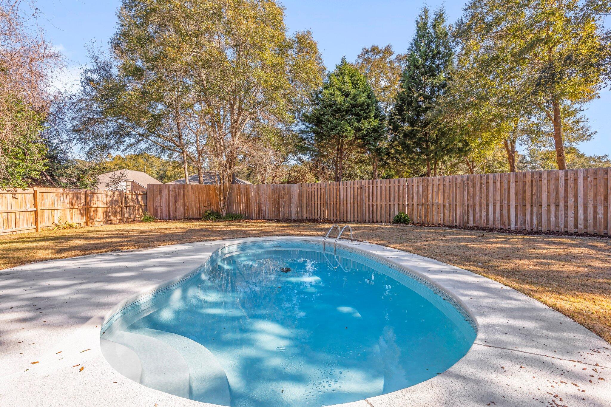 CROSSINGS AT BLUEWATER BAY - Residential