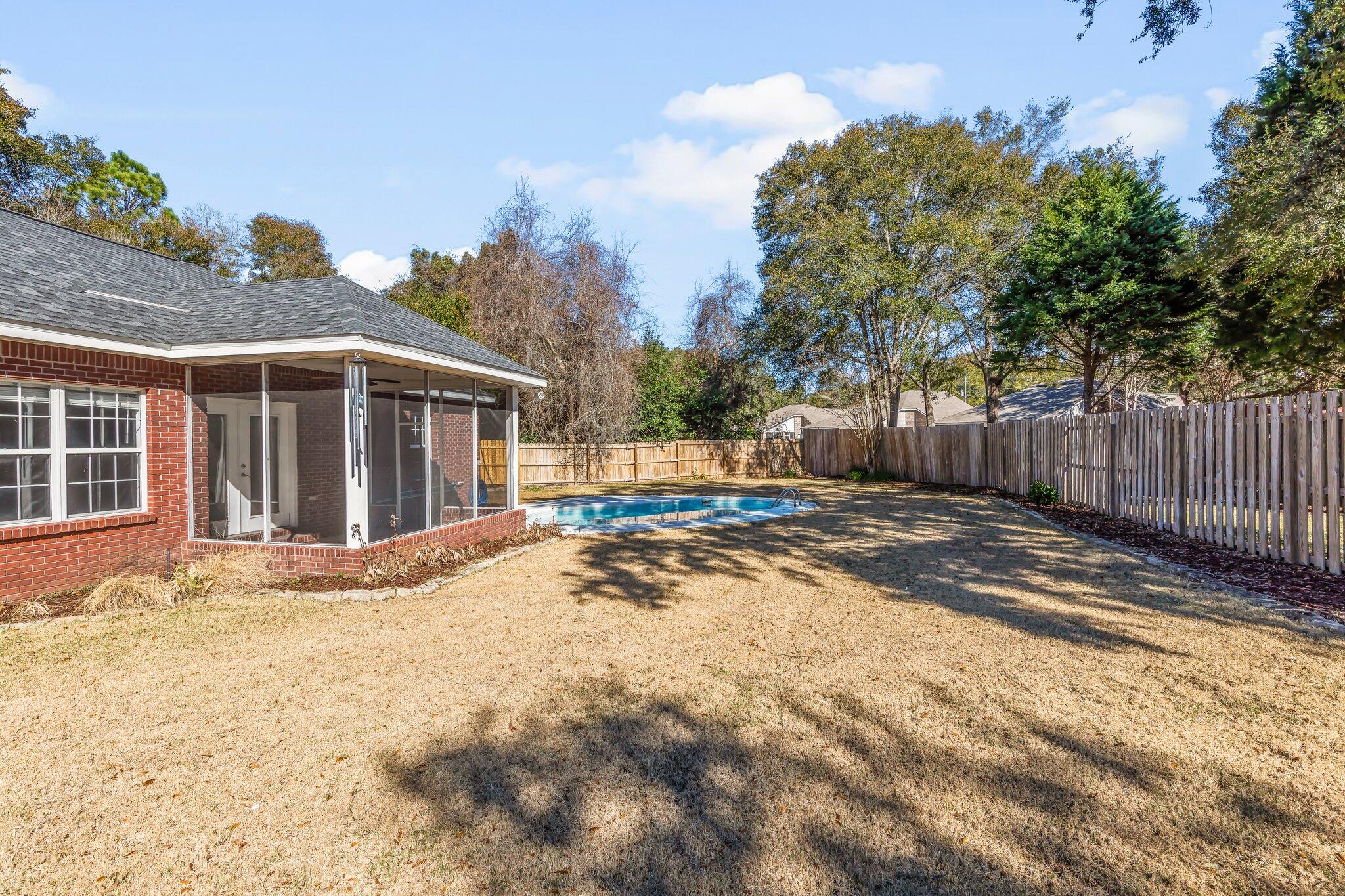 CROSSINGS AT BLUEWATER BAY - Residential