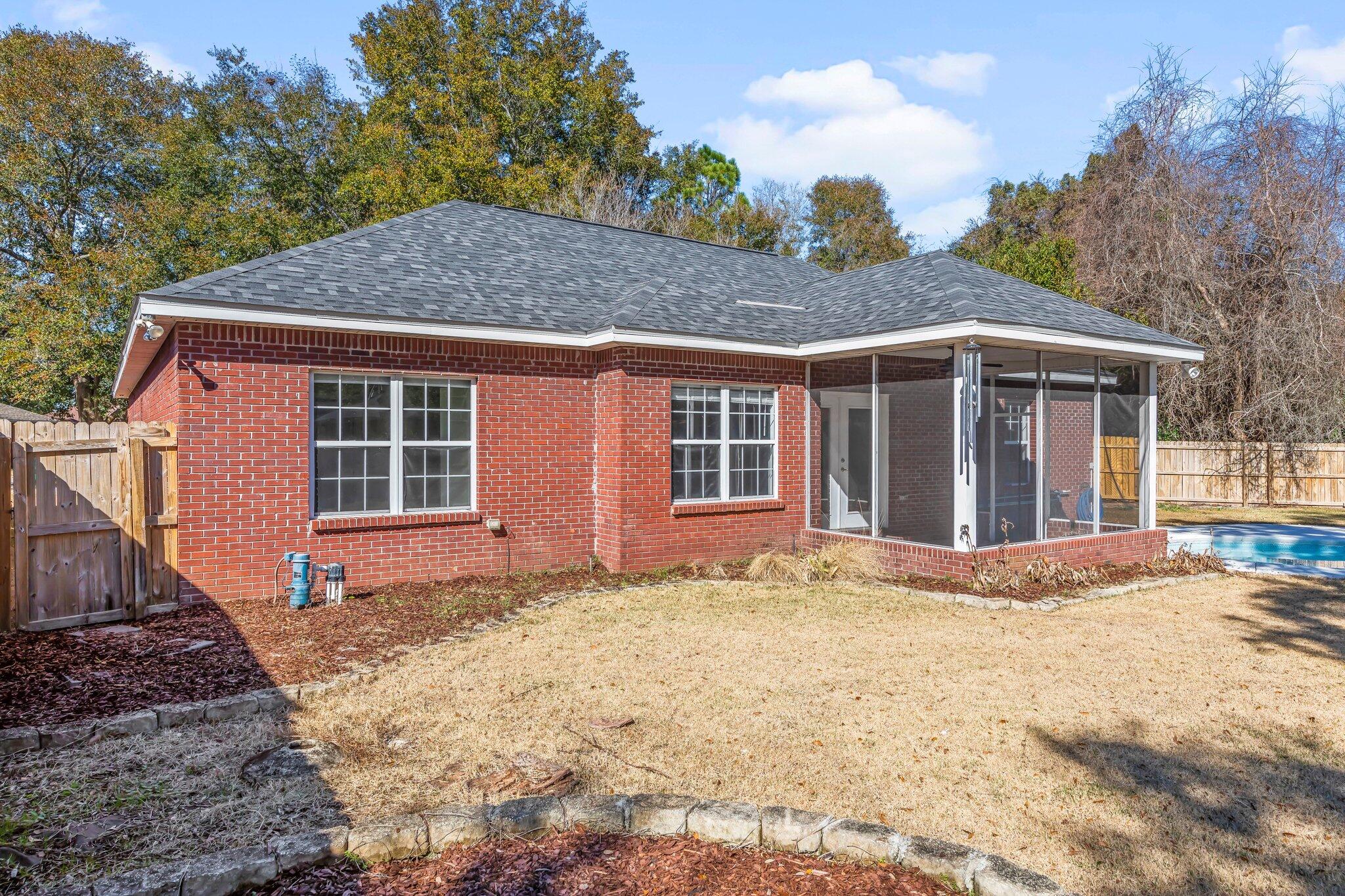 CROSSINGS AT BLUEWATER BAY - Residential