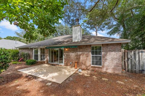 A home in Niceville