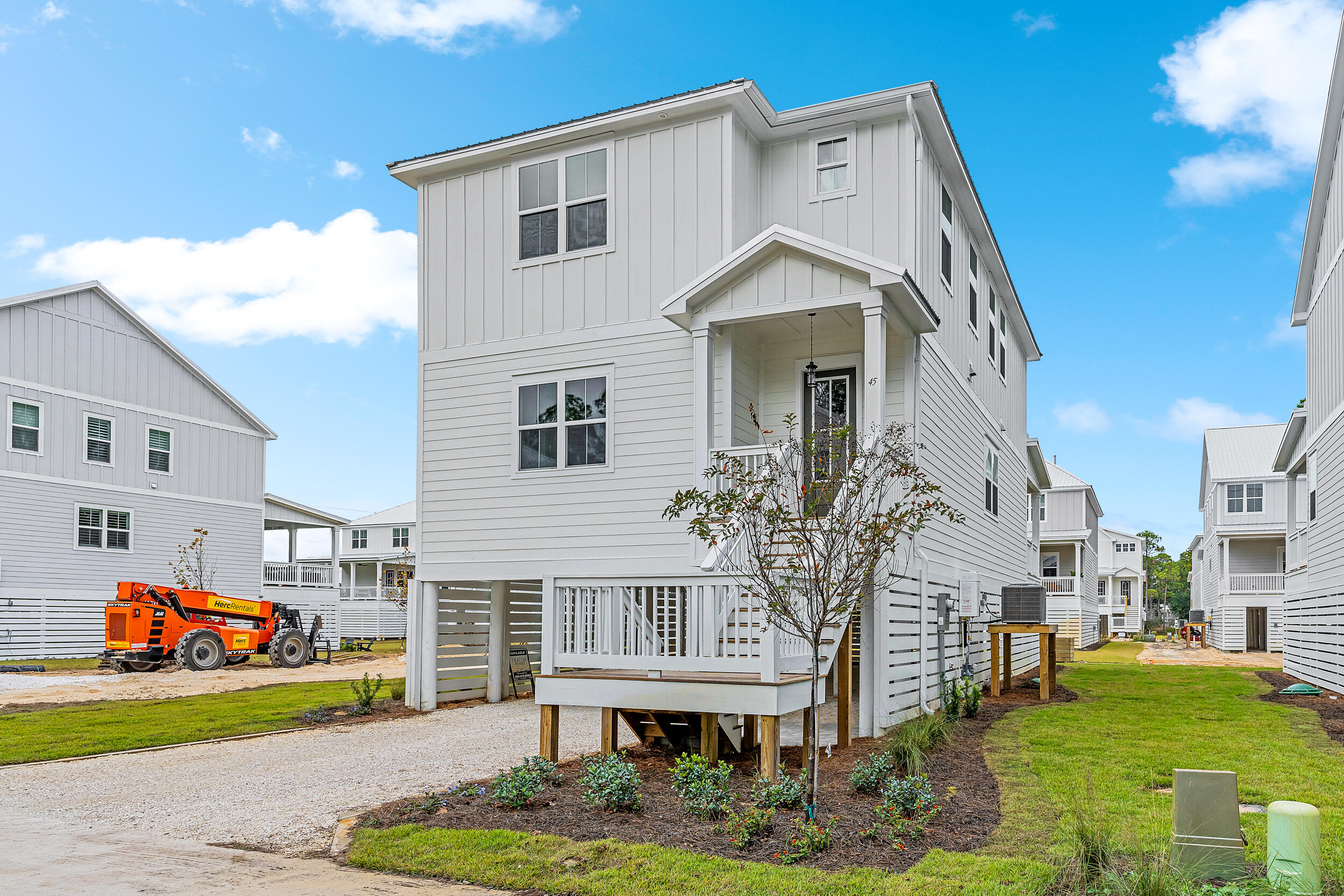 Cessna Village - Residential