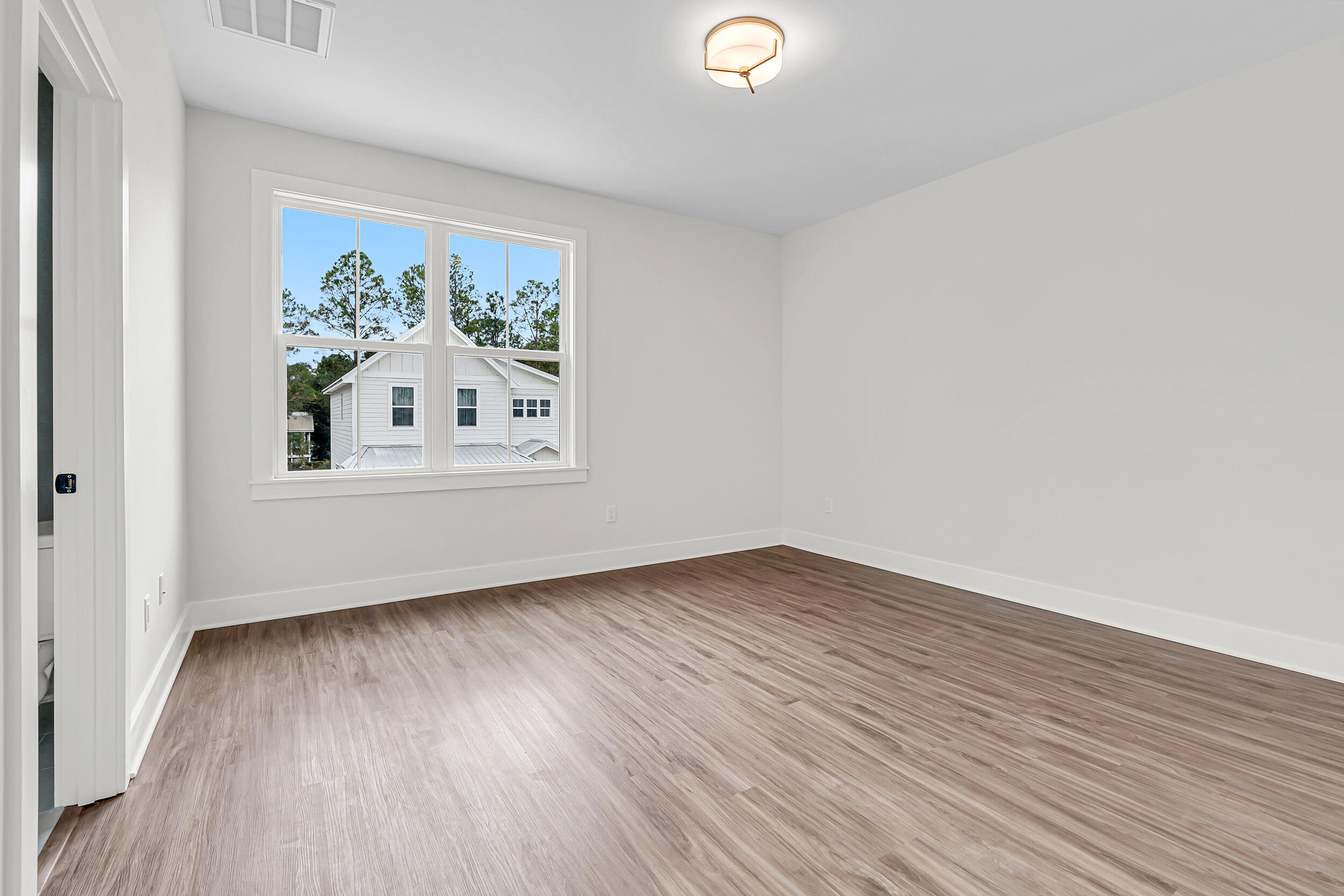 Cessna Village - Residential