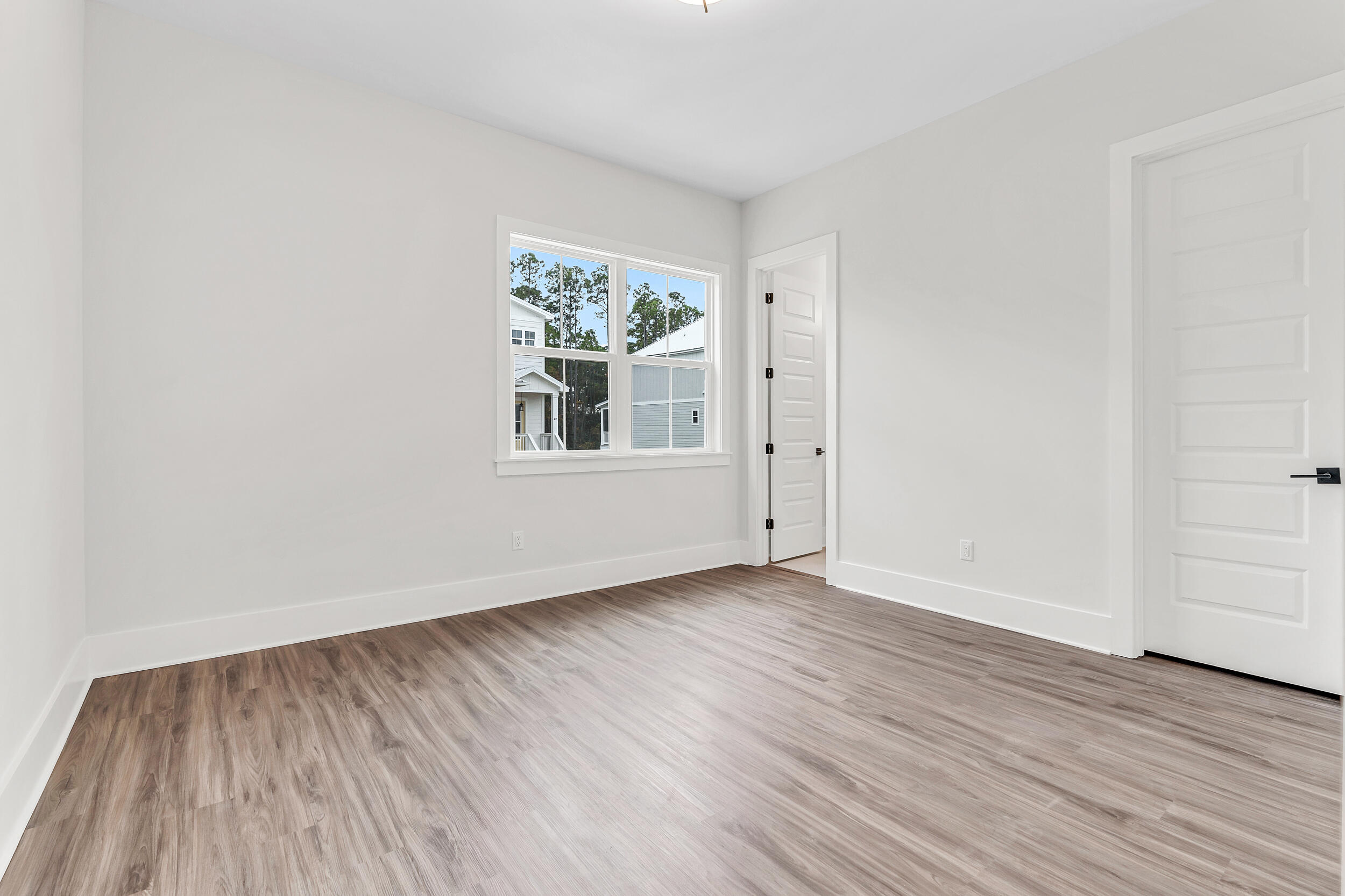 Cessna Village - Residential