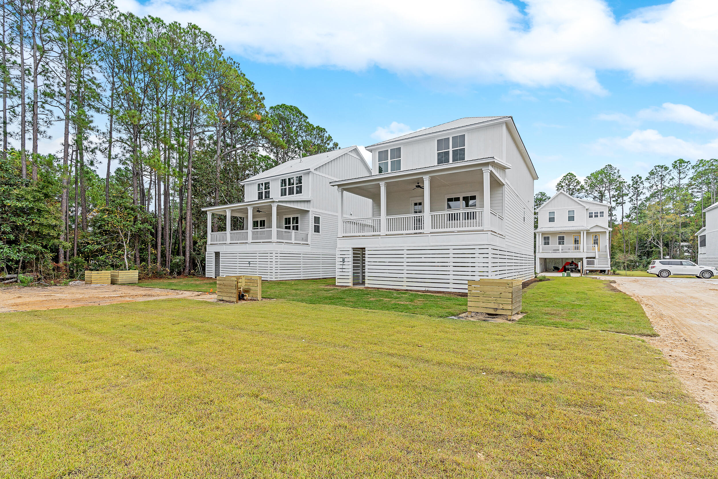 Cessna Village - Residential