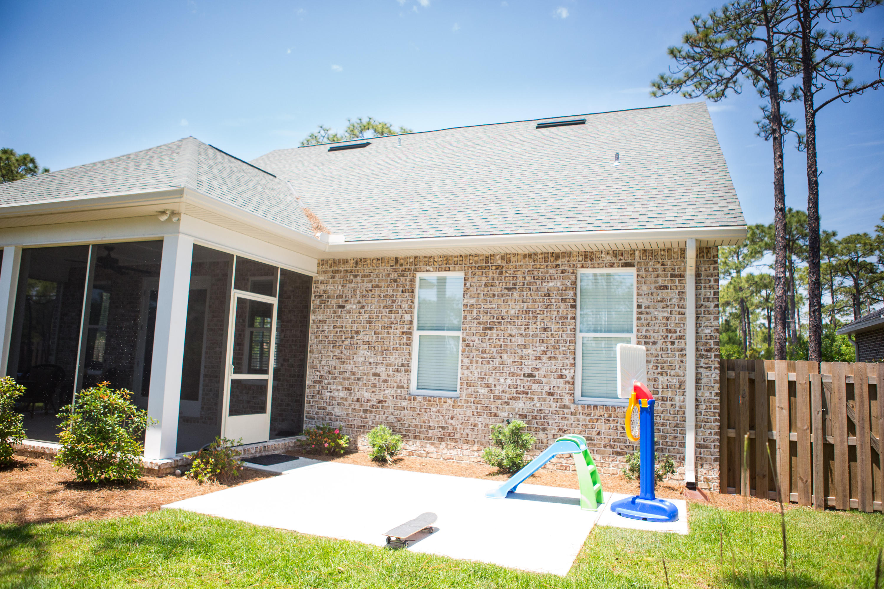 FOREST PARK - Residential Lease