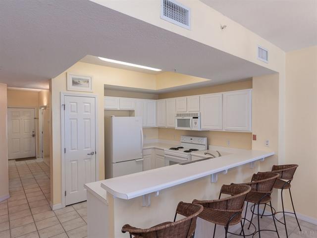 SUMMERWIND CONDOS - Residential