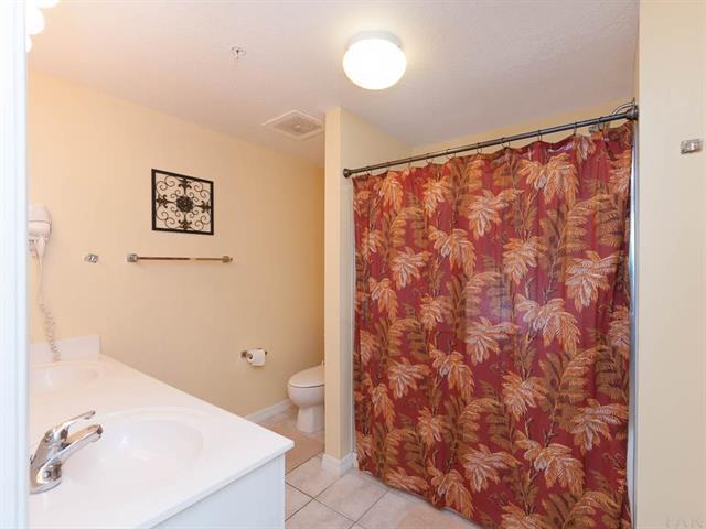 SUMMERWIND CONDOS - Residential