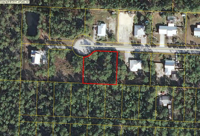 Excellent building lot on private Road south of 98. Approx 1/2 acre.Seller is a Licensed real Estate in Florida.