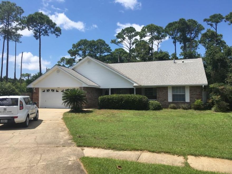 App Fee waived in completed by 12.01.18 Enjoy living in the quiet community of Indian Woods in Destin, Florida. This charming subdivision is located near some of Destin's finest dining, shopping and attractions. Besides the location you will also find that this home is beautiful and functional for everyday life. From the lushly landscaped yard to the split floor plan and open living spaces, it's hard to find homes that compare. The fenced backyard is another bonus and provides a great space to entertain family and friends. This home is pet friendly for one dog, no cats please. Also has a non-warranted washer/dryer for your convenience.