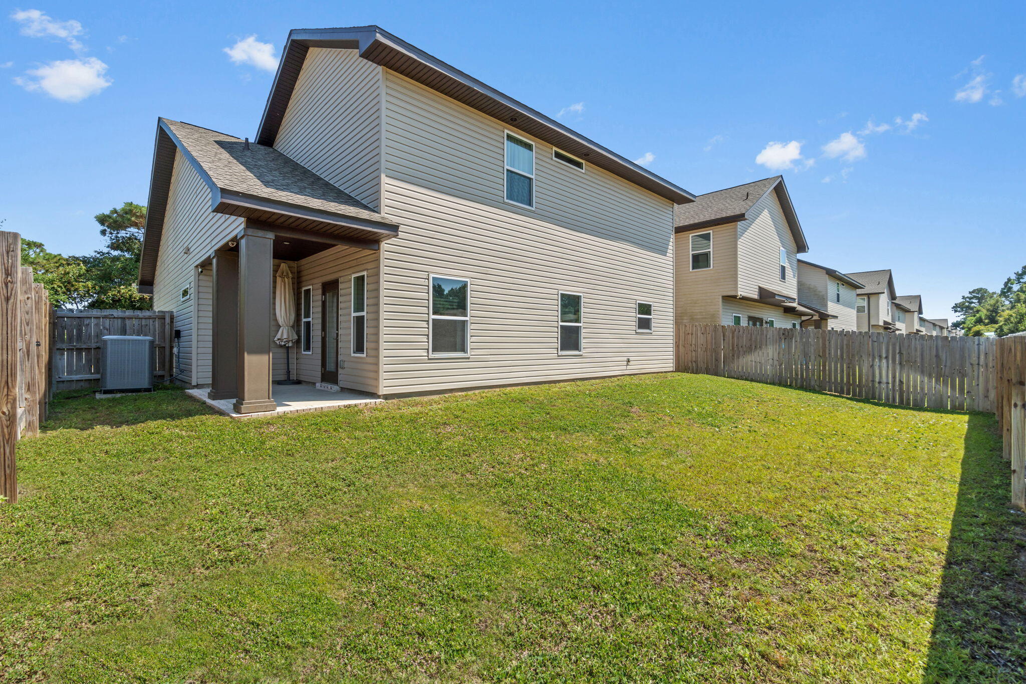 HADLEIGH HILLS - Residential