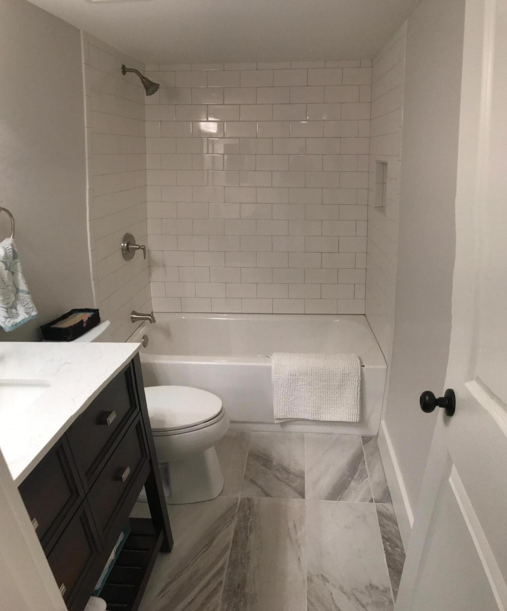 VALENCIA CONDO - Residential