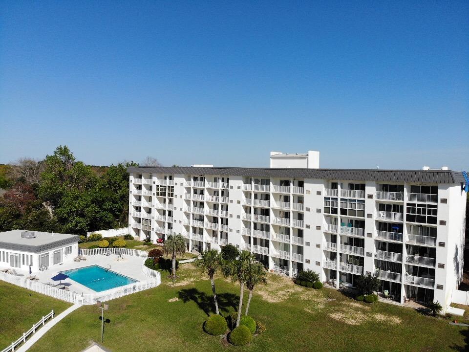 VALENCIA CONDO - Residential