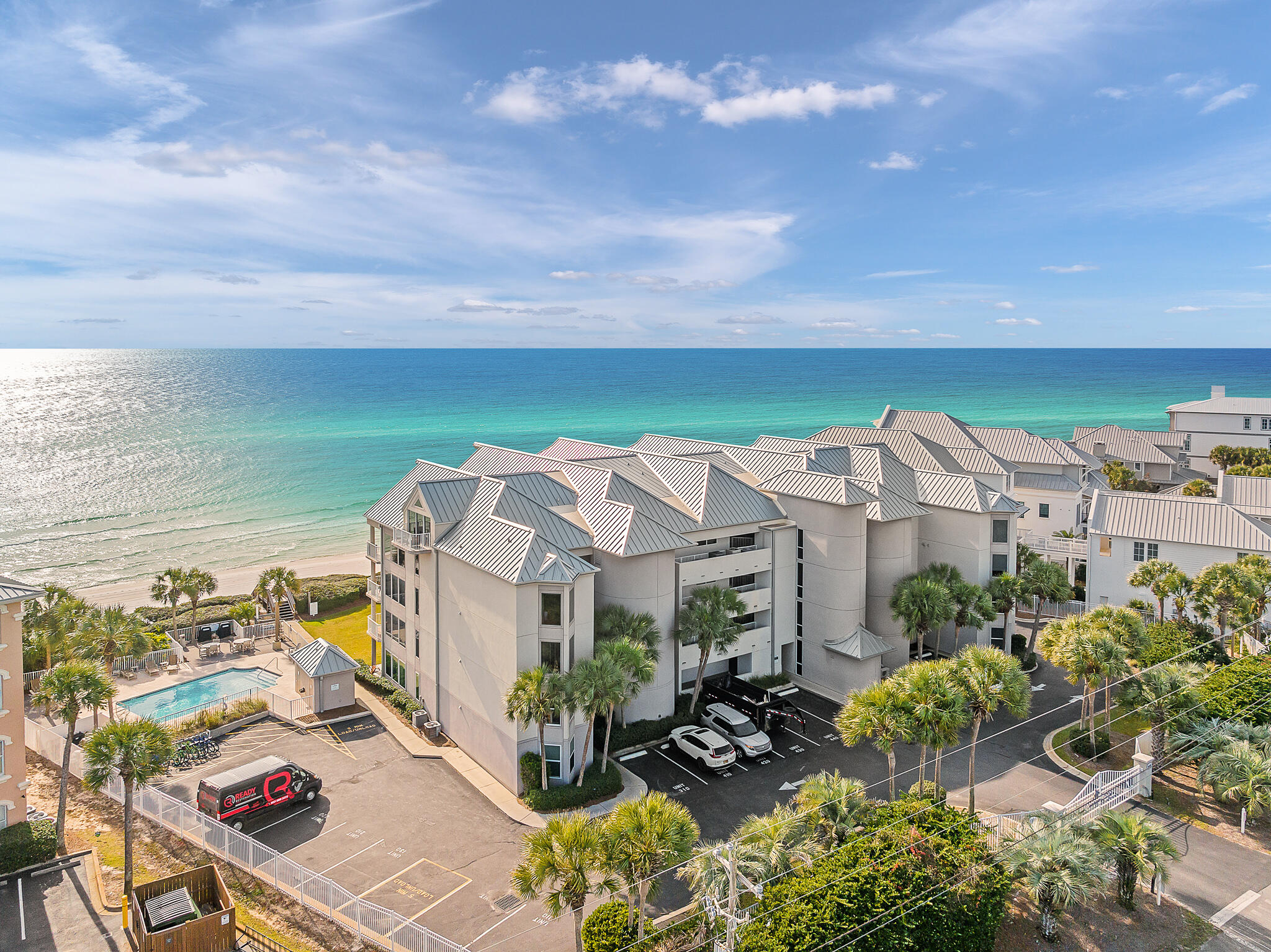 TRANQUILLITY ON THE BEACH - Residential