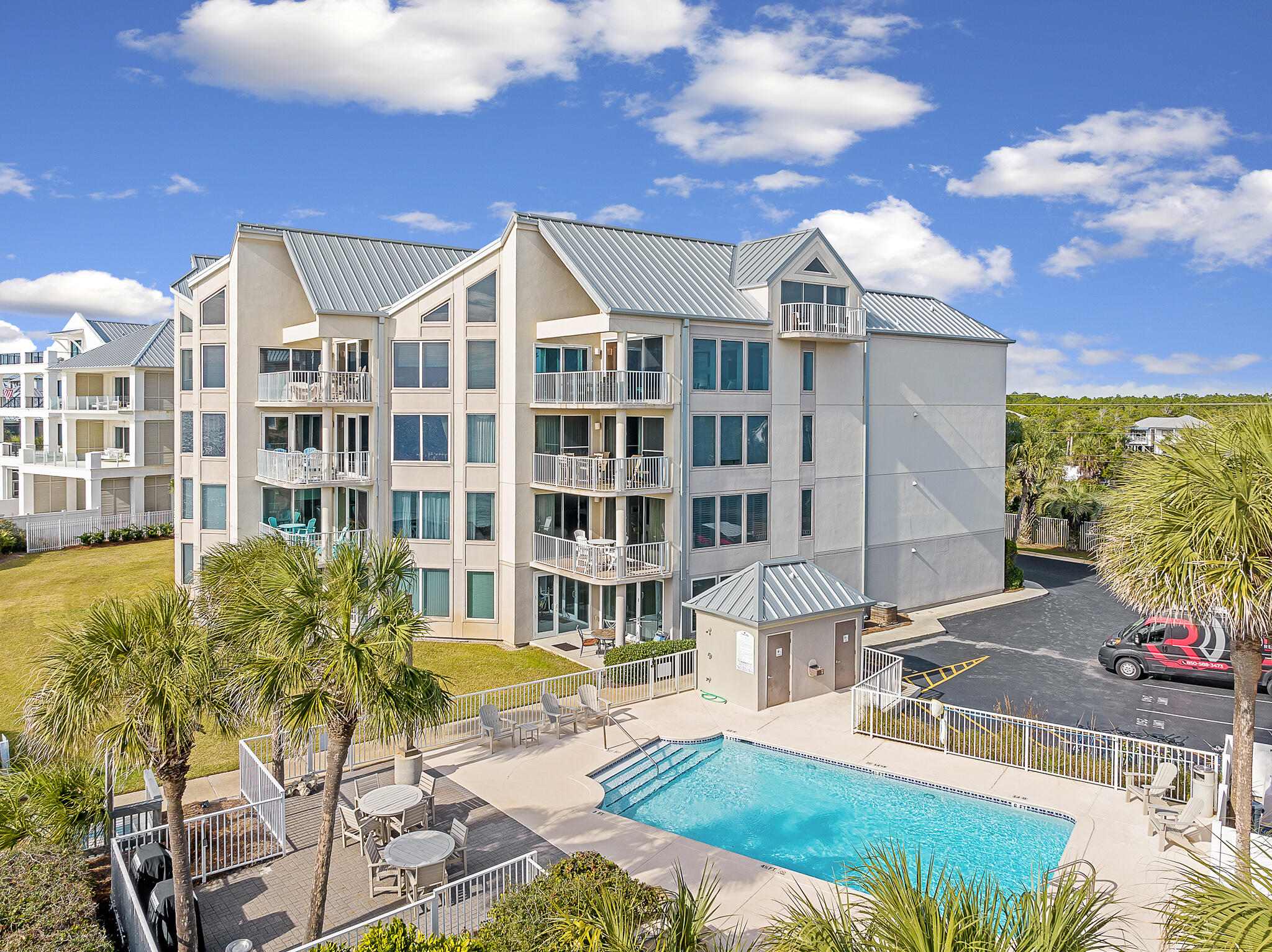 TRANQUILLITY ON THE BEACH - Residential