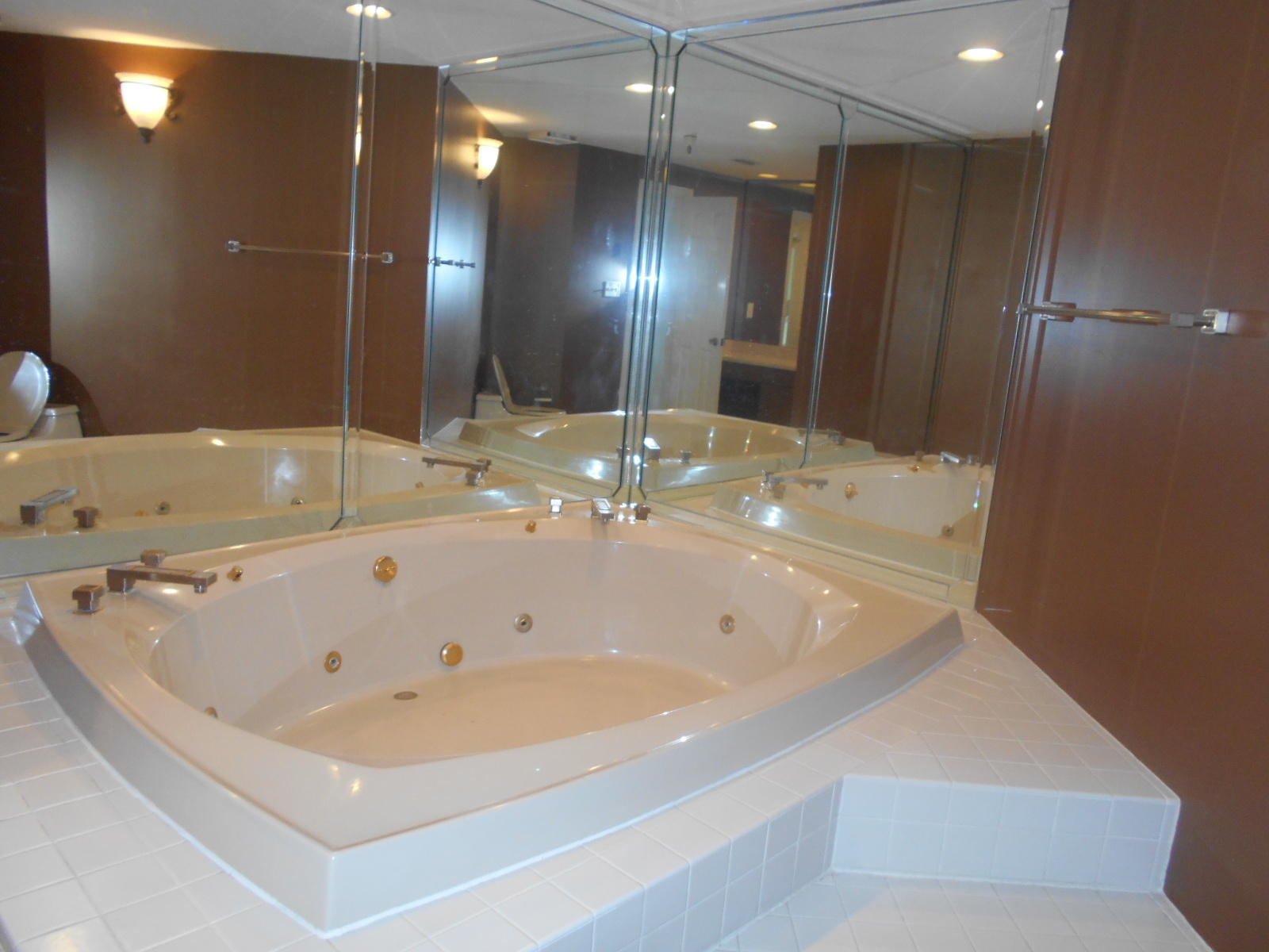 DESTIN YACHT CLUB - Residential