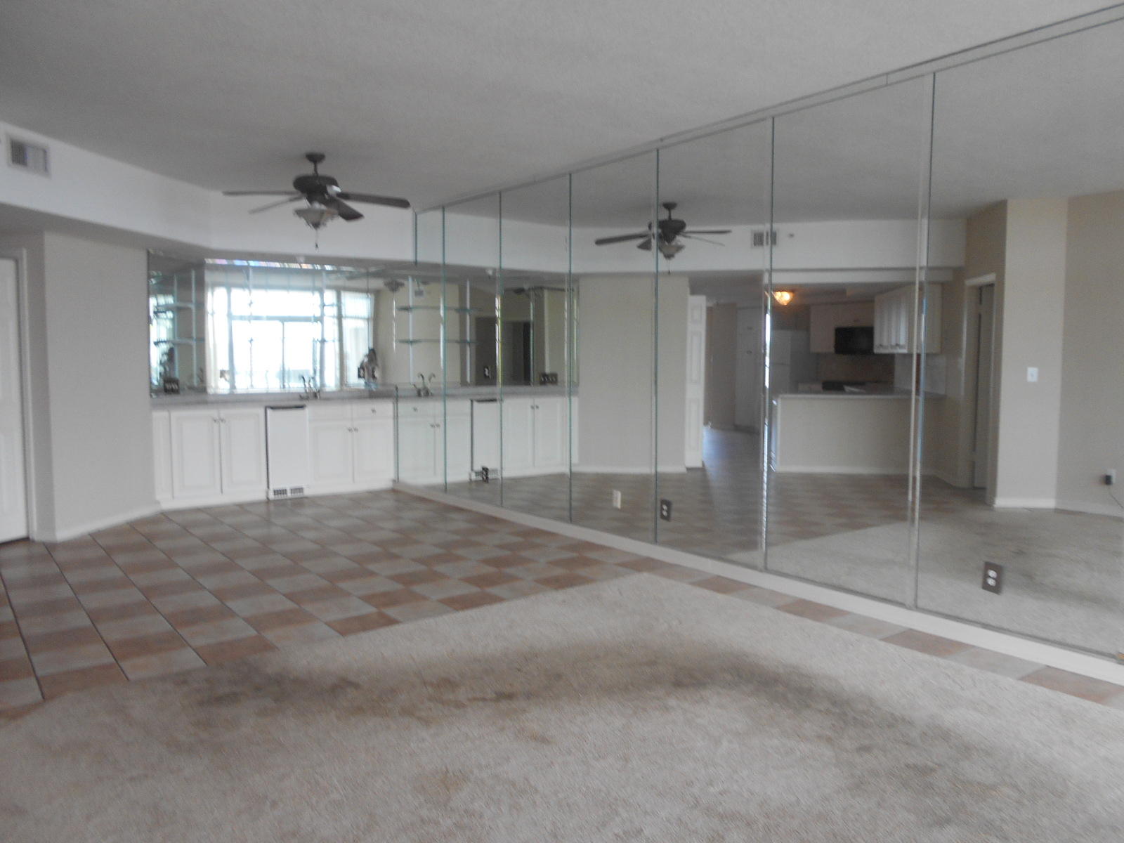 DESTIN YACHT CLUB - Residential